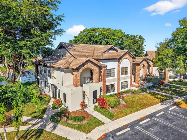 8065 Aberdeen Drive #101, Boynton Beach, FL 33472