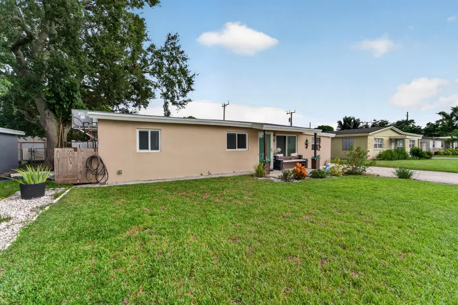 5900 Atlanta Street, Hollywood, FL 33021 - #2