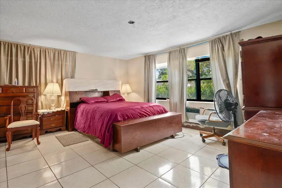 1740 11th Avenue N, Lake Worth Beach, FL 33460 - #3