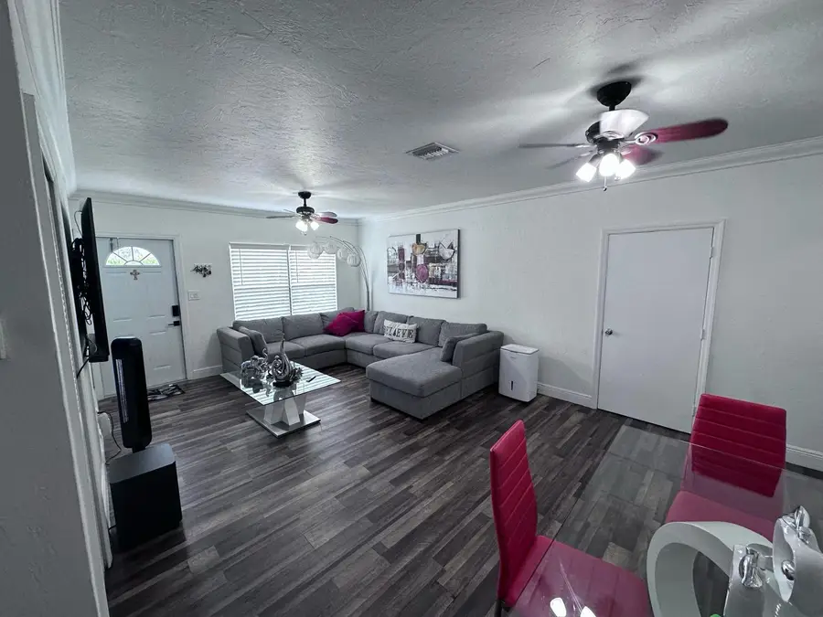 801 Hampton Road, West Palm Beach, FL 33405 - #2