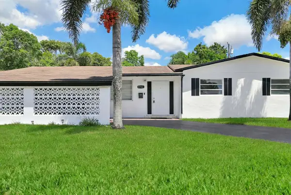 4723 NW 4th Street, Plantation, FL 33317