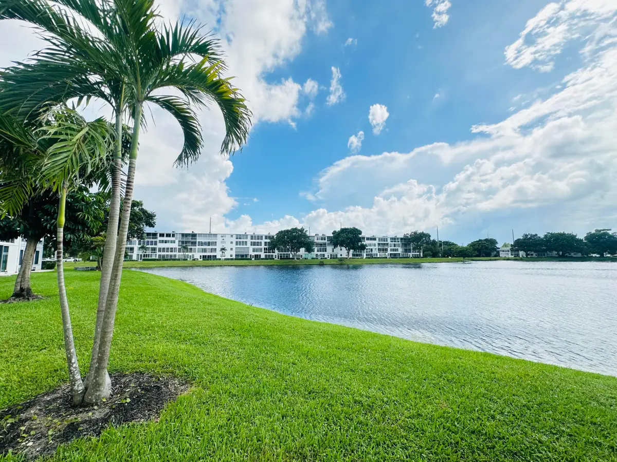 1080 Harwood F #1080, Deerfield Beach, FL 33442 - #1