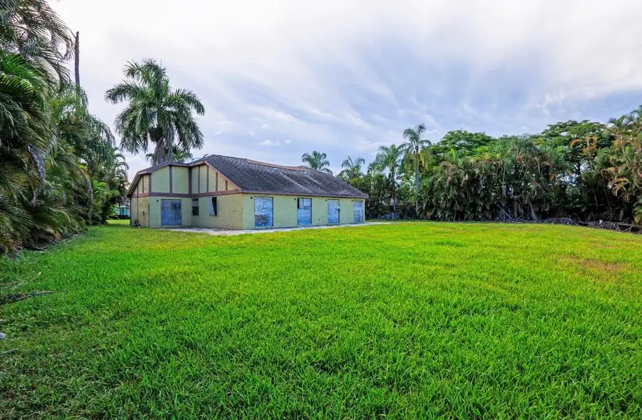 15801 W Wind Circle, Sunrise, FL 33326 - #2
