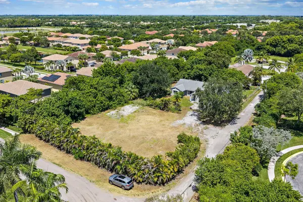 4833 Nash Trail, Lake Worth, FL 33463