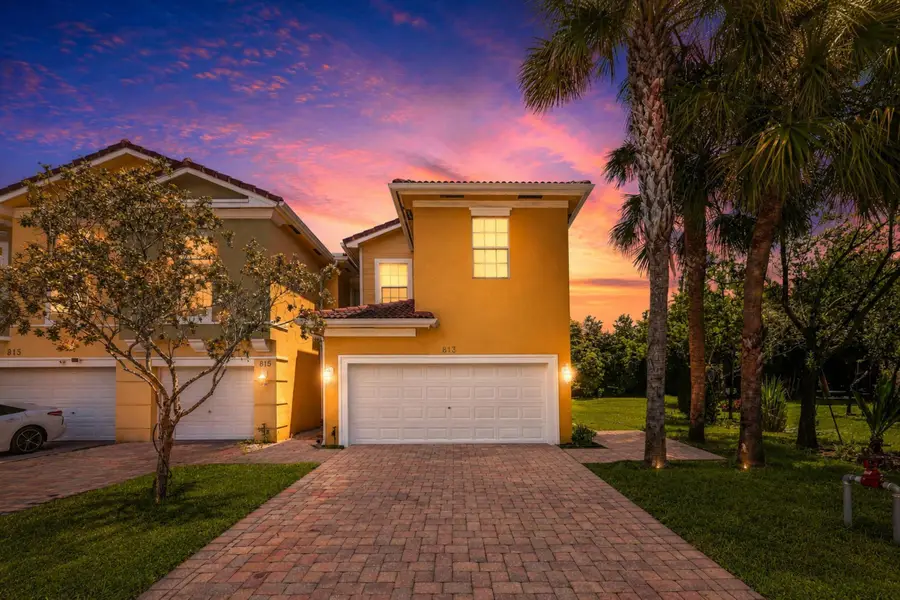 813 Pipers Cay Drive, West Palm Beach, FL 33415 - #2