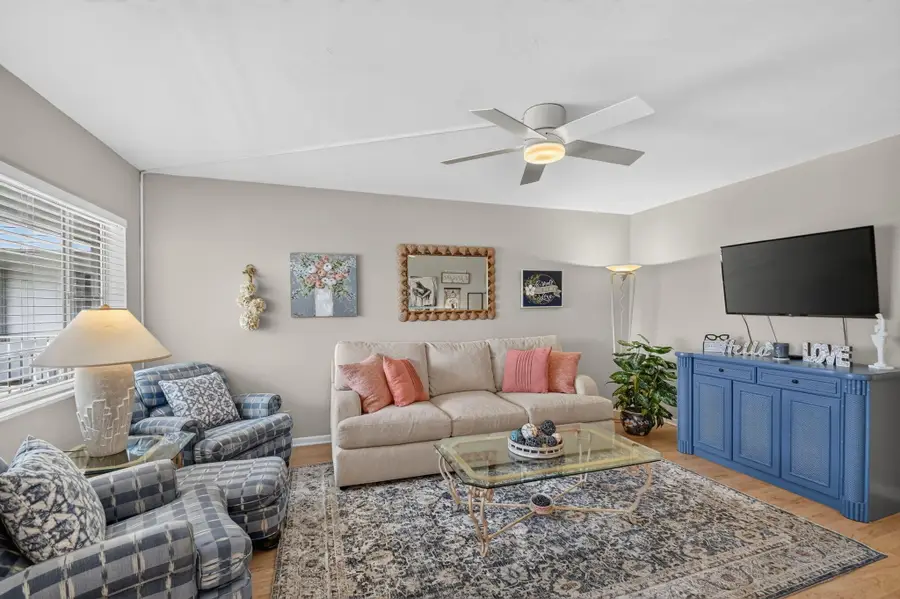 2880 Lake Osborne Drive #203, Lake Worth Beach, FL 33461 - #2