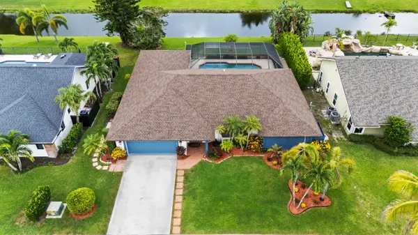 14358 Blackberry Drive, Wellington, FL 33414