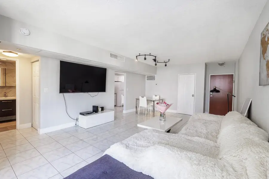 3801 S Ocean Drive #10S, Hollywood, FL 33019 - #2
