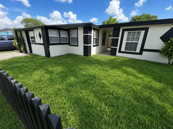 101 NW 13th Avenue, Boynton Beach, FL 33435