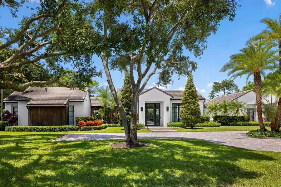 9 Country Road W, Golf, FL 33436 - #3