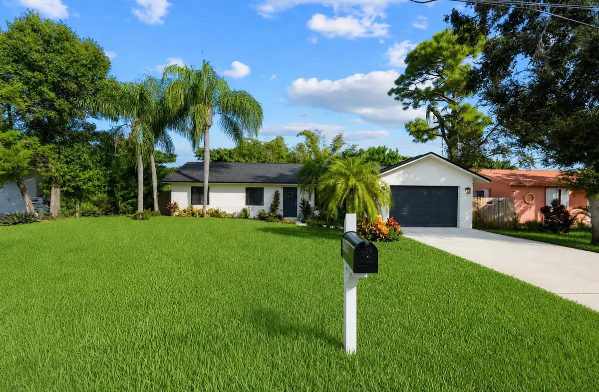 2749 Park Drive, Lake Worth, FL 33462 - #1