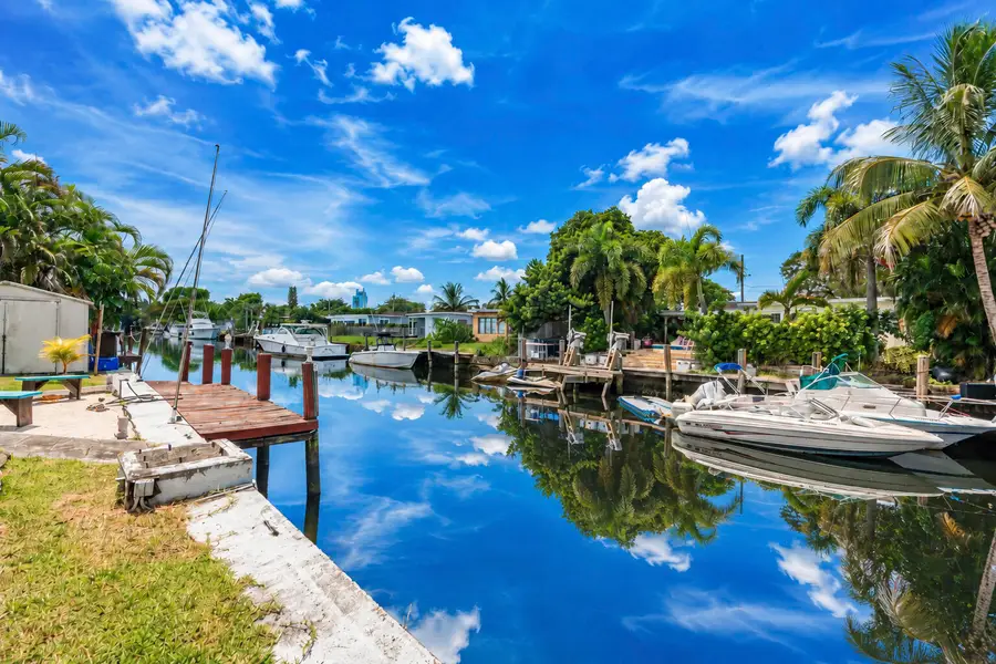 4521 SW 42nd Terrace, Dania Beach, FL 33314 - #2