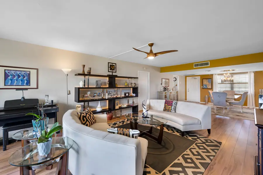 3960 Oaks Clubhouse Drive #504, Pompano Beach, FL 33069 - #3