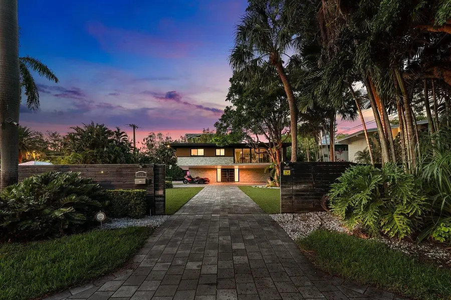 2601 NE 8th Street, Fort Lauderdale, FL 33304 - #3