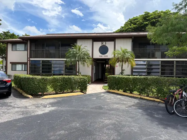 9391 S Belfort Circle #211, Tamarac, FL 33321