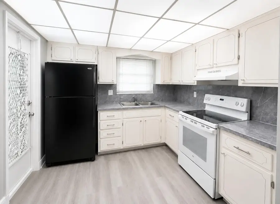 2031 Dewey Street #101, Hollywood, FL 33020 - #3