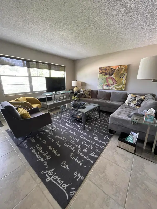 24 Oakridge C #24, Deerfield Beach, FL 33442