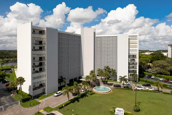 336 Golfview Road #708, North Palm Beach, FL 33408