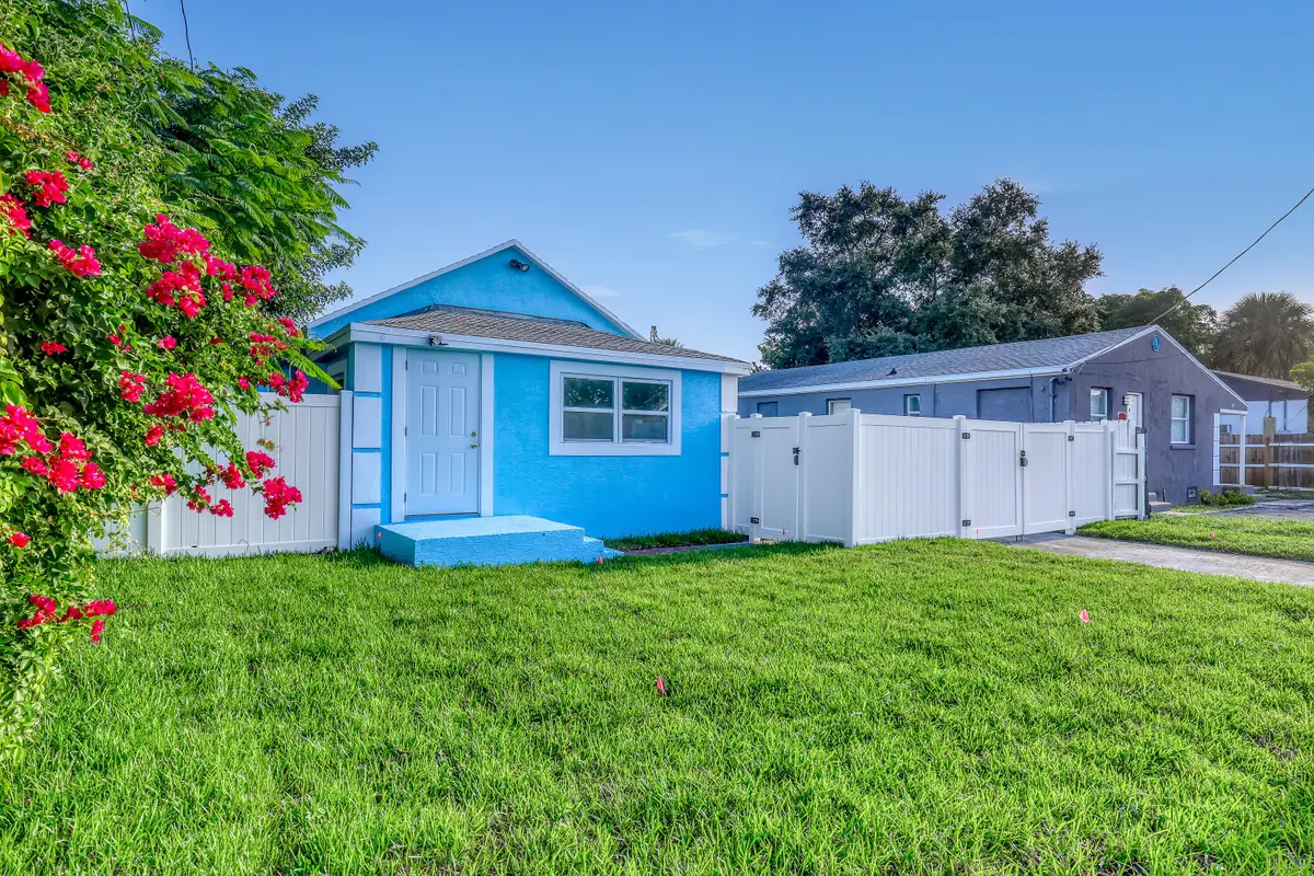 180 W 15th Street, Riviera Beach, FL 33404 - #1