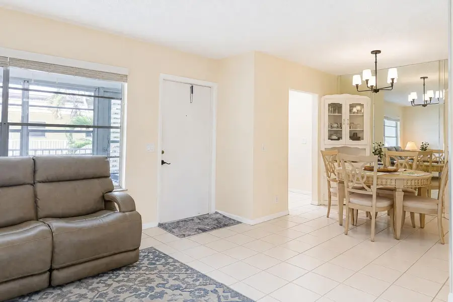 632 Snug Harbor Drive #D18, Boynton Beach, FL 33435 - #2