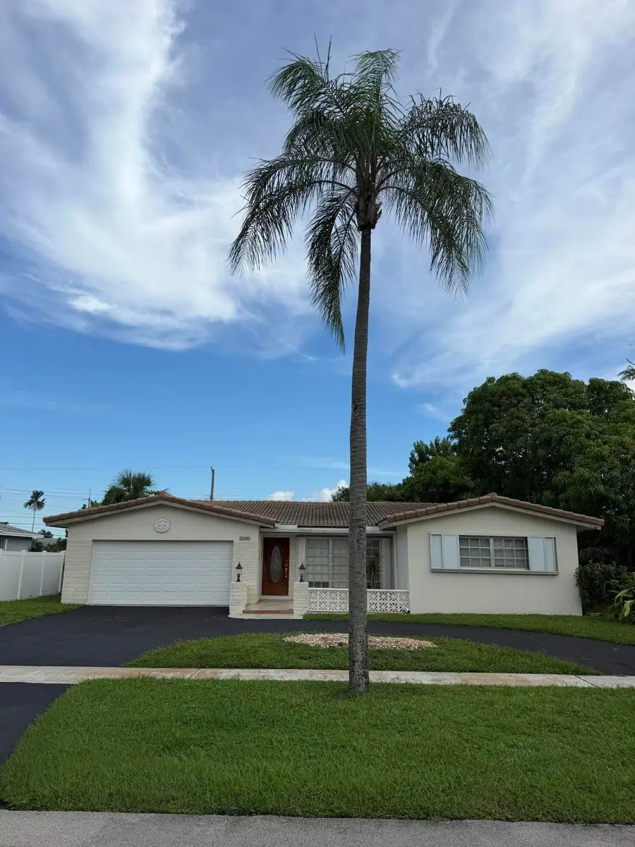 5501 Monroe Street, Hollywood, FL 33021 - #3