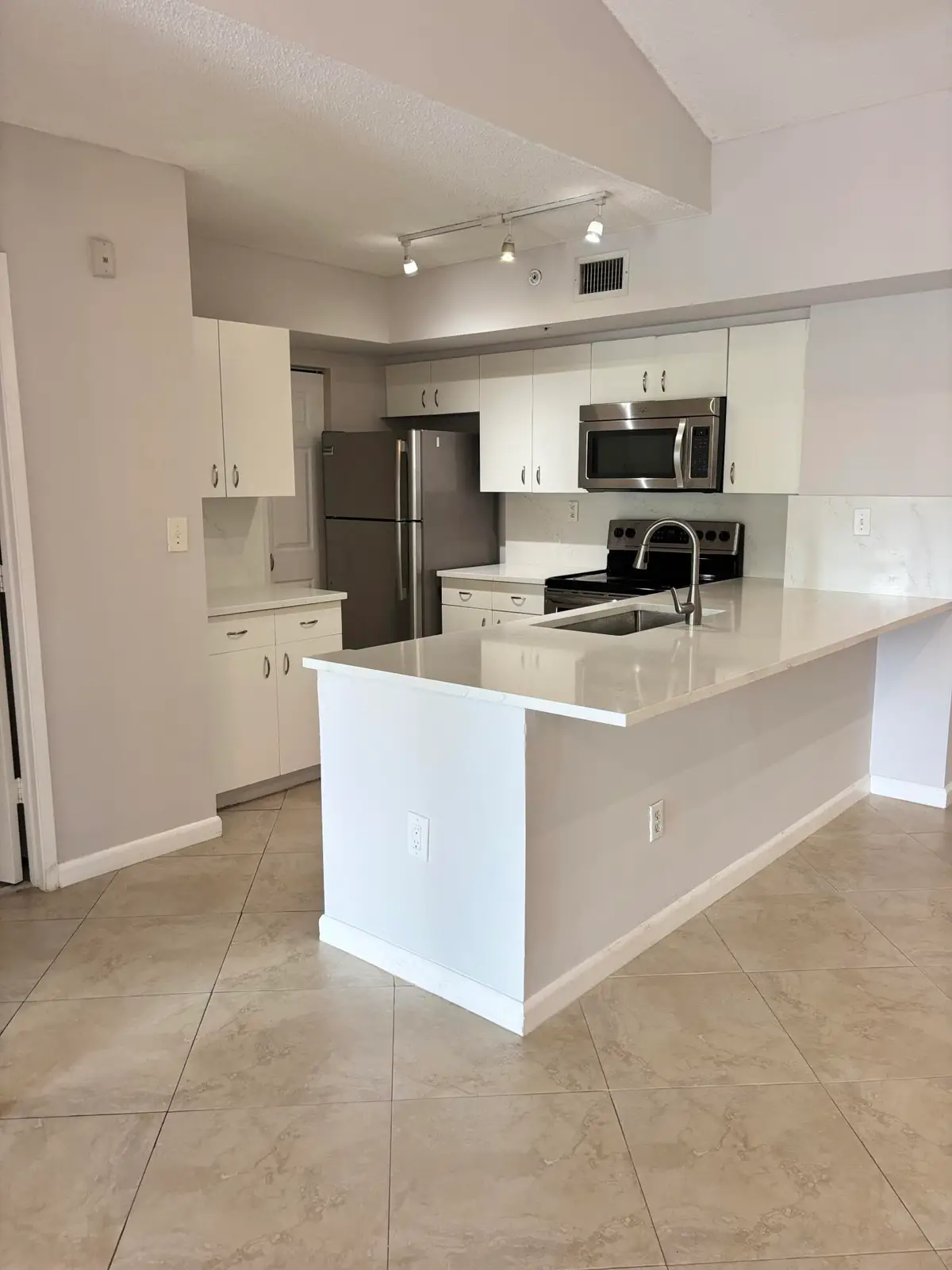 2640 S University Drive #305, Davie, FL 33328 - #1