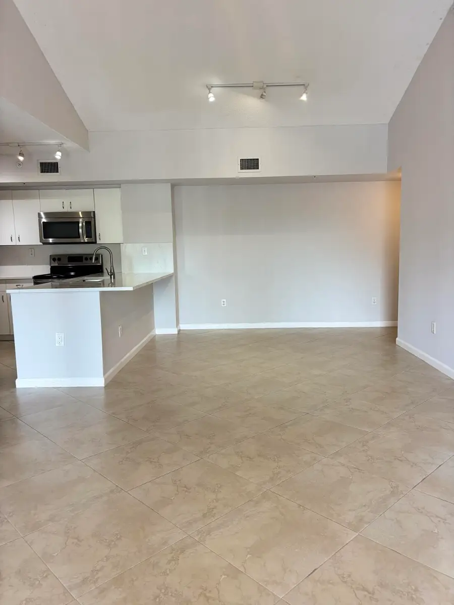 2640 S University Drive #305, Davie, FL 33328 - #3