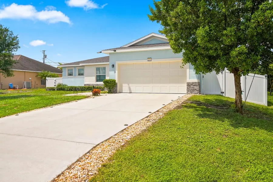 4662 SW Yacolt Drive, Port Saint Lucie, FL 34953 - #2