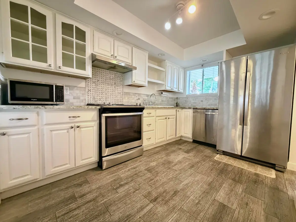 3186 Via Poinciana #115, Lake Worth, FL 33467 - #1