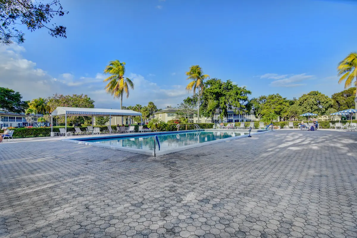 372 W Riverbend Drive #372, Sunrise, FL 33326 - #1