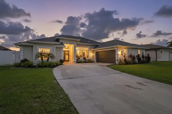 1718 SW Penrose Avenue, Port St Lucie, FL 34953