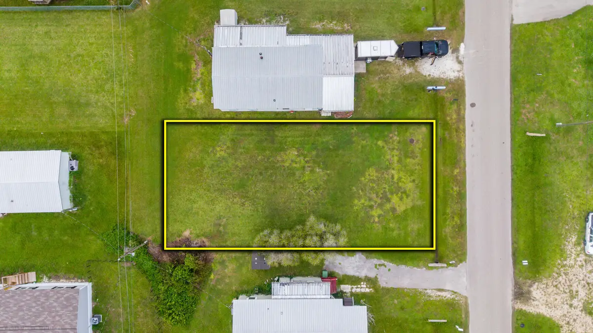 1236 E Chobee Street, Okeechobee, FL 34974 - #1