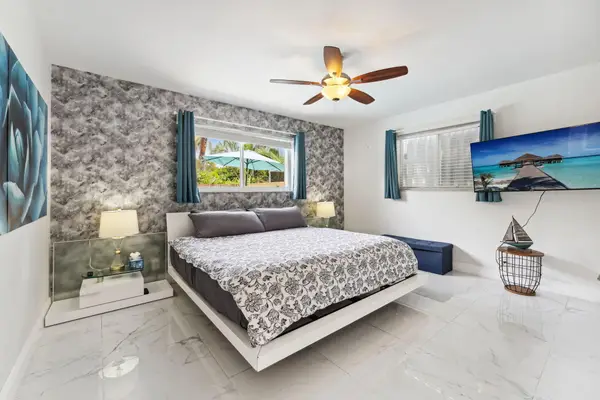 1243 Garfield Street, Hollywood, FL 33019