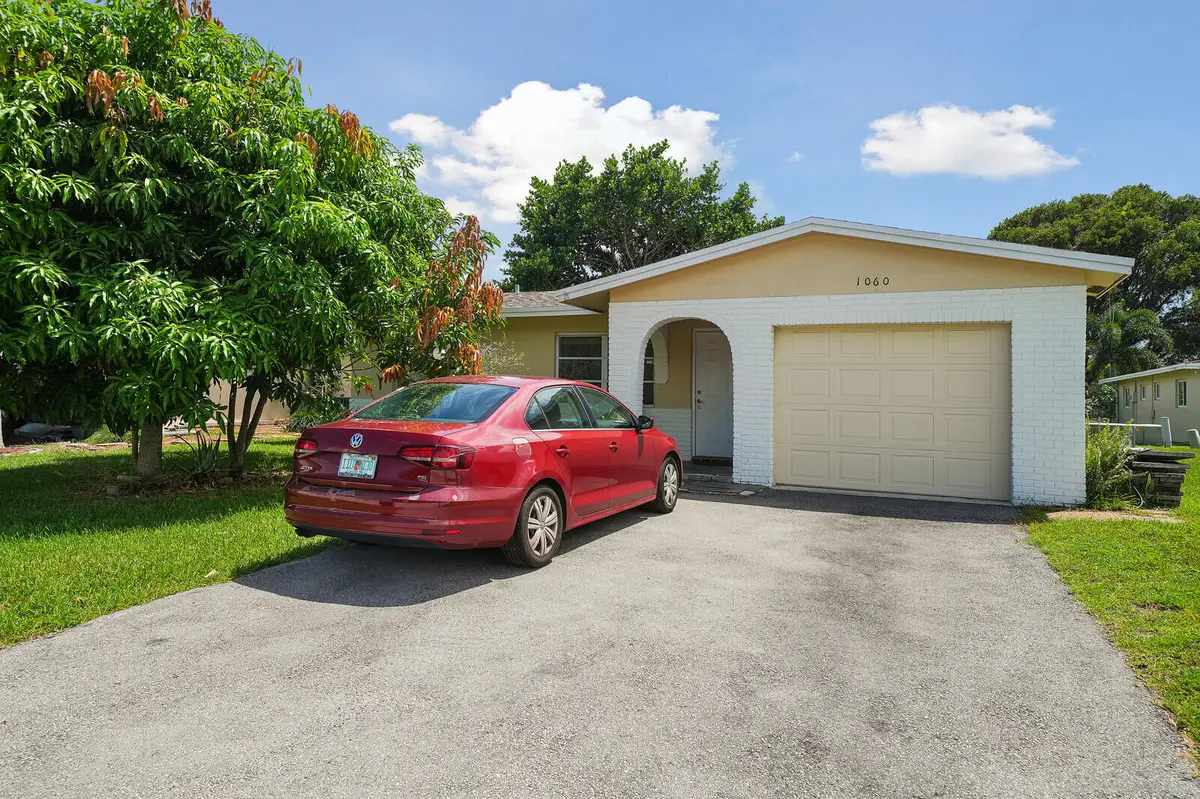1060 NW 49th Court, Deerfield Beach, FL 33064 - #1