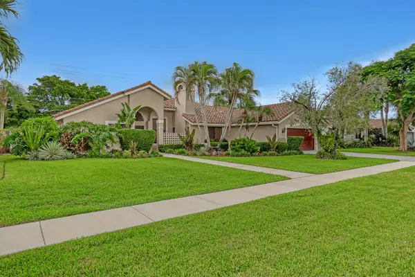 2156 Amesbury Circle, Wellington, FL 33414