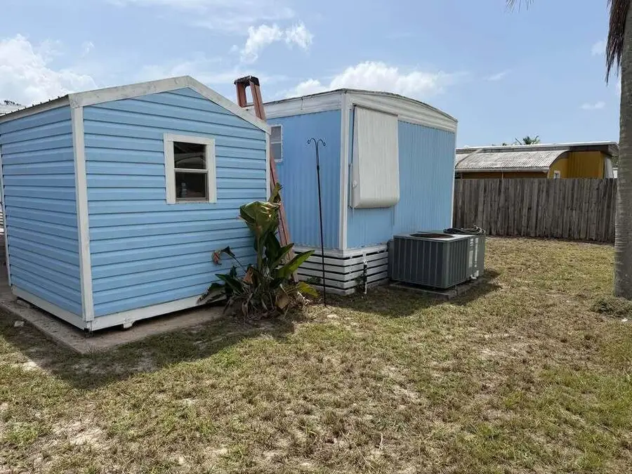 8364 SE Sandy Lane, Hobe Sound, FL 33455 - #2