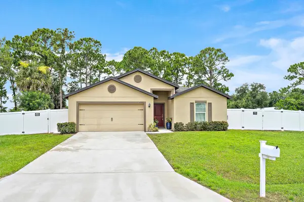 790 NW Kingston Street, Port St Lucie, FL 34983