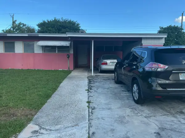 110 NW 193rd Street, Miami Gardens, FL 33169
