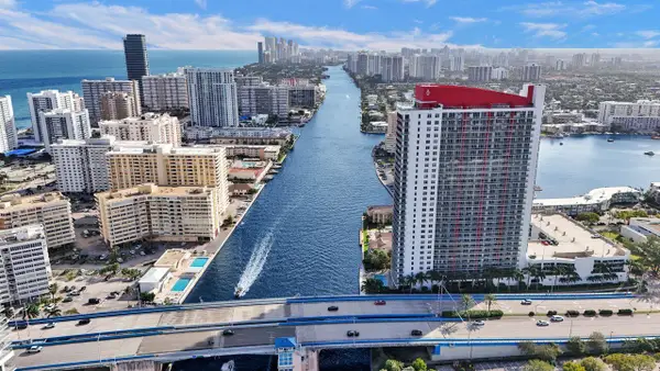 2600 E Hallandale Beach Boulevard #T3210, Hallandale Beach, FL 33009