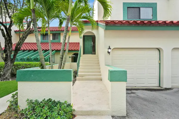13 Lexington Lane E #G, Palm Beach Gardens, FL 33418