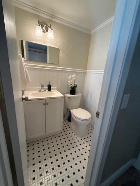 140 Salisbury F, West Palm Beach, FL 33417 - #3