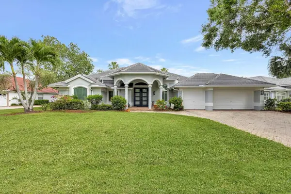 2703 SW Glenmoor Way, Palm City, FL 34990