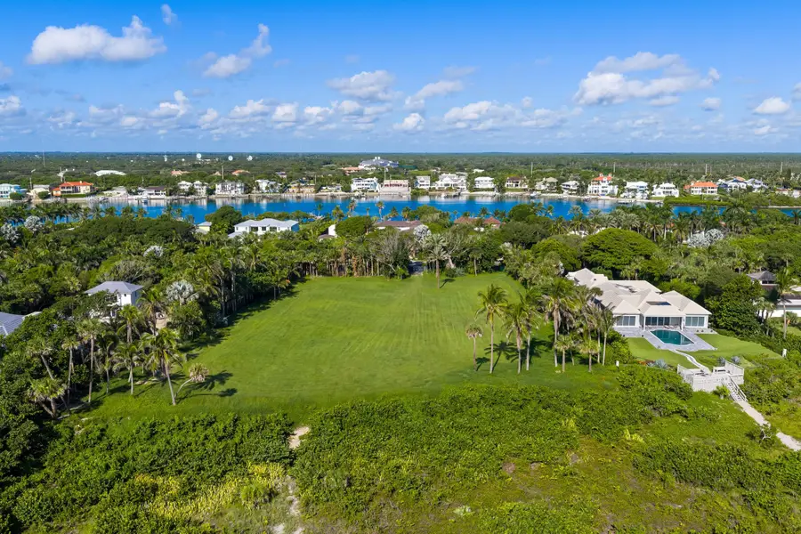 511 S Beach Road, Jupiter Island, FL 33455 - #2