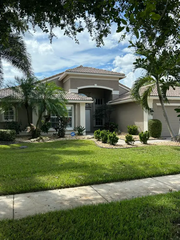 13207 Vedra Lake Circle, Delray Beach, FL 33446