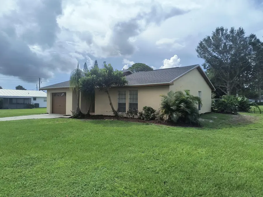 6903 Coquina Avenue, Fort Pierce, FL 34951 - #2