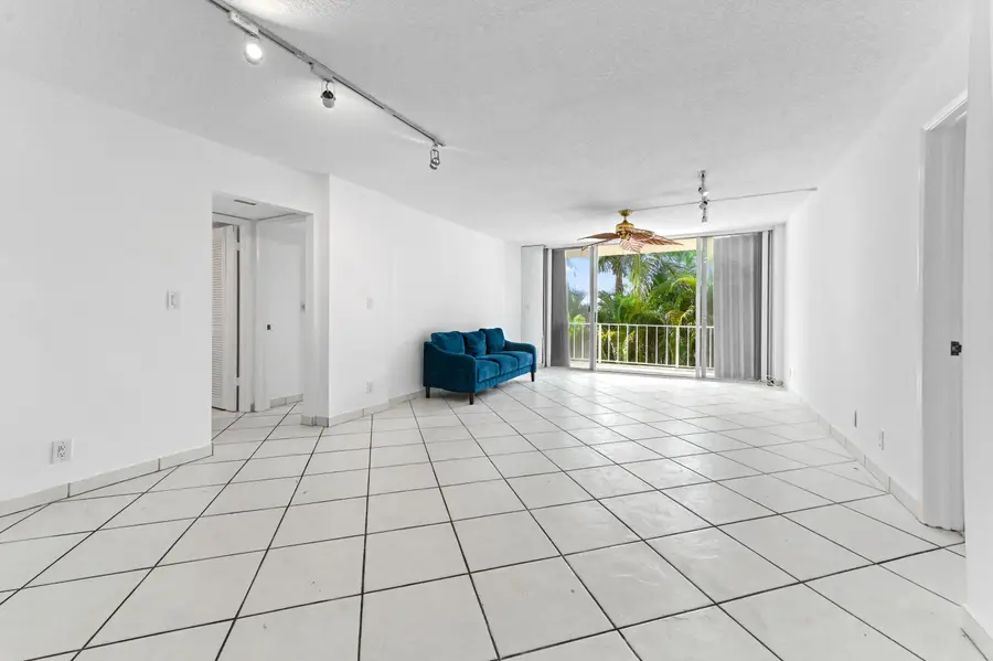 3575 S Ocean Boulevard #309, South Palm Beach, FL 33480 - #2