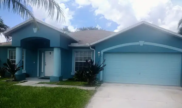 5303 NW Nassau Lane, Port St Lucie, FL 34983