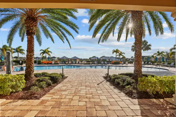 786 SE Courances Drive, Port St Lucie, FL 34984