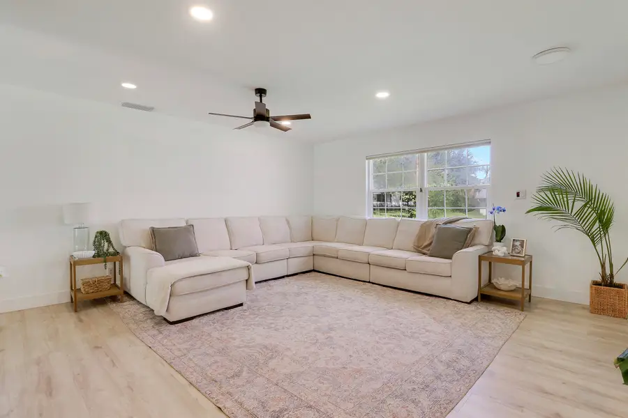 8016 SE Palm Street, Hobe Sound, FL 33455 - #3