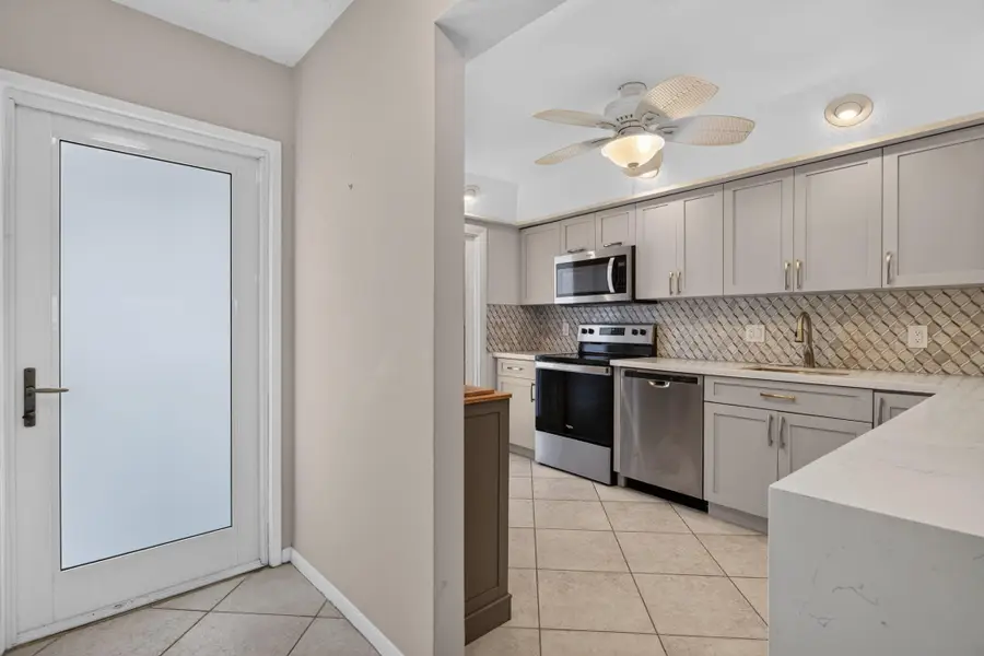 2731 NE 14th St Causeway #702, Pompano Beach, FL 33062 - #2